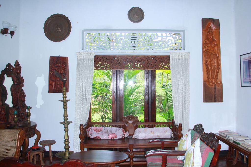Traditional Kandyan House ภายนอก รูปภาพ