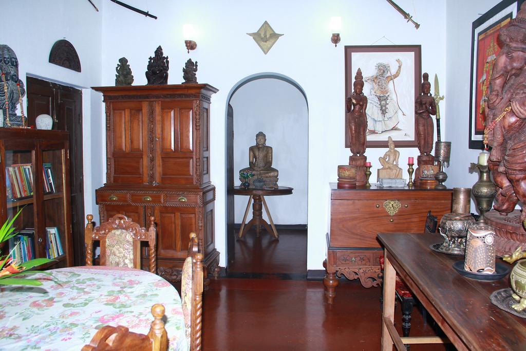 Traditional Kandyan House ภายนอก รูปภาพ