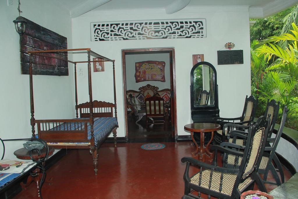 Traditional Kandyan House ภายนอก รูปภาพ